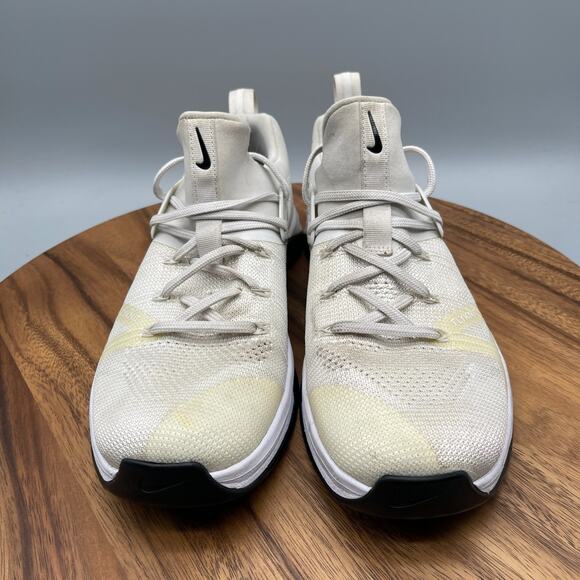 Nike Metcon Flyknit 3 Shoes Mens Size 11 Platinum White Lifting Casual Workout - Picture 2 of 8